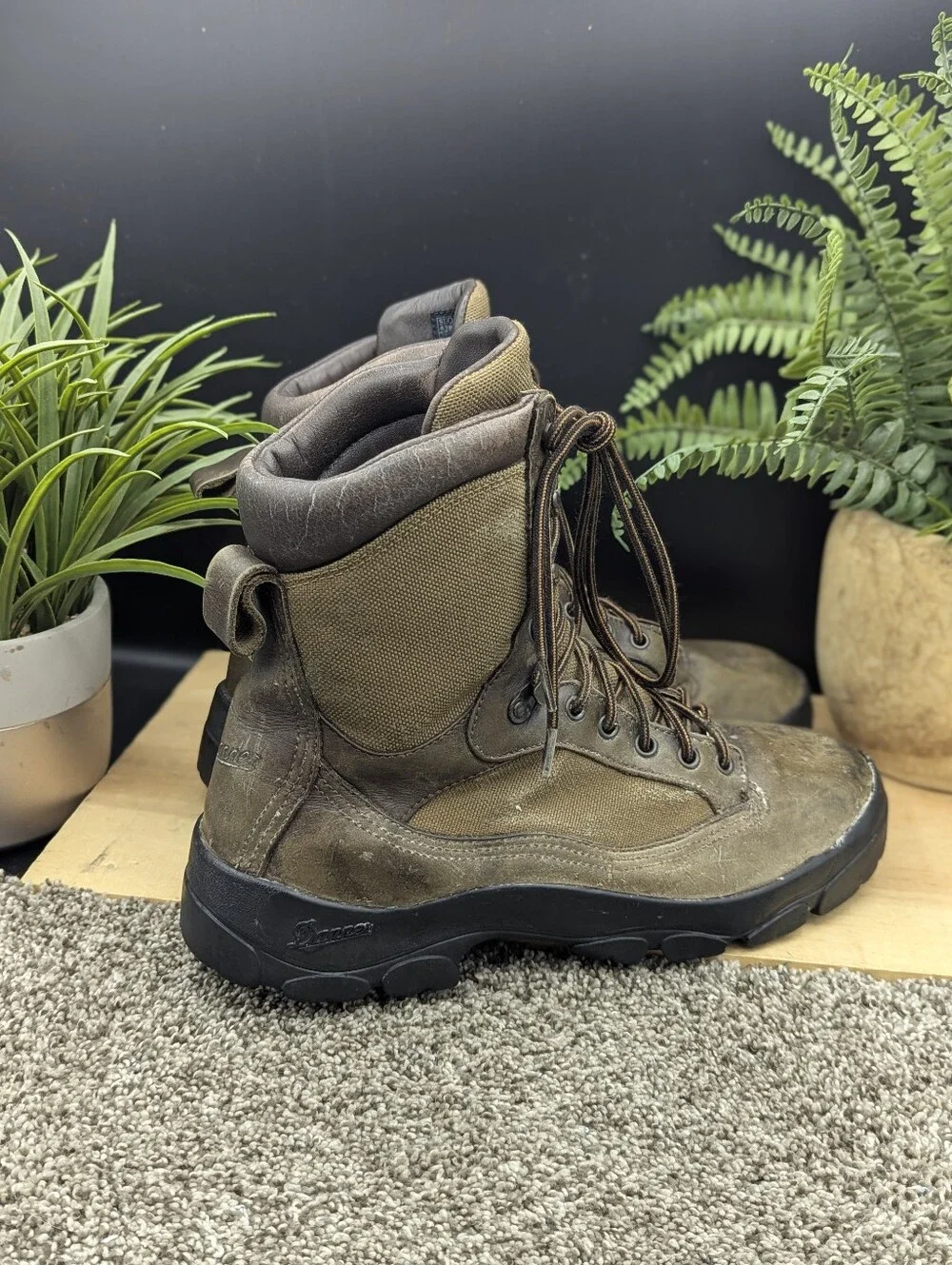 Danner Sequoia Mens Size 10EE Lace Up Leather Boots Casual Work